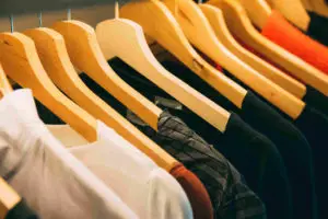Read more about the article How To Start A Clothing Business As A Teenager in 2022